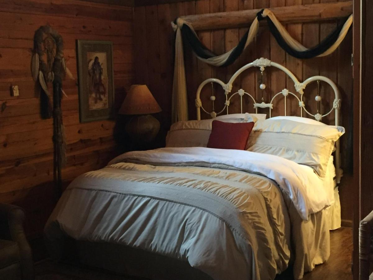 Cherokee Mountain Log Cabins Eureka Springs Dış mekan fotoğraf