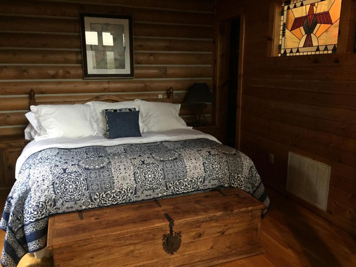 Cherokee Mountain Log Cabins Eureka Springs Dış mekan fotoğraf